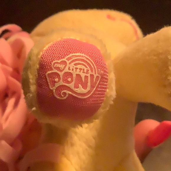 My Little Pony by Hasbro 2012 Fluttershy Yellow Pink Plush Stuffed Animal Toy - Picture 6 of 6
